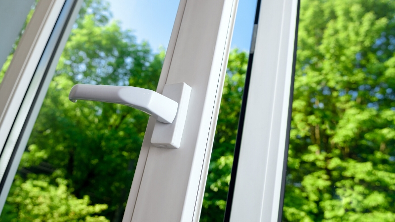 Advantages of Installing Vinyl Windows at Your Home